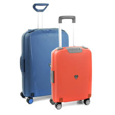 Set de Maletas RONCATO Light: Rígidas e Impermeables en Azul y Naranja